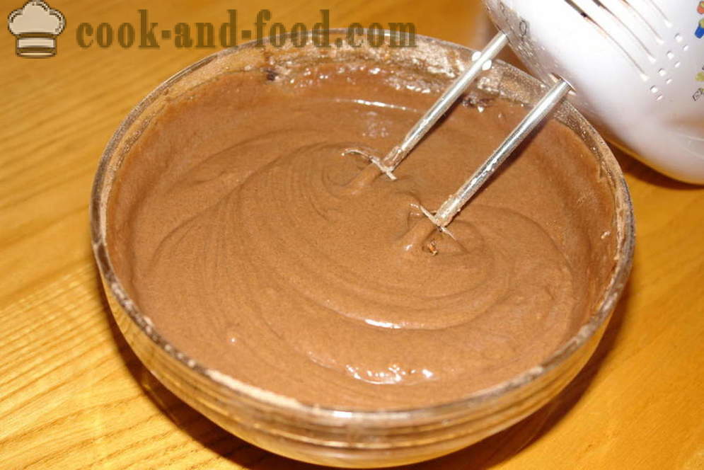 Вкусна шоколадова торта гъба със заквасена сметана - как да се направи шоколадова торта, стъпка по стъпка рецепти снимки