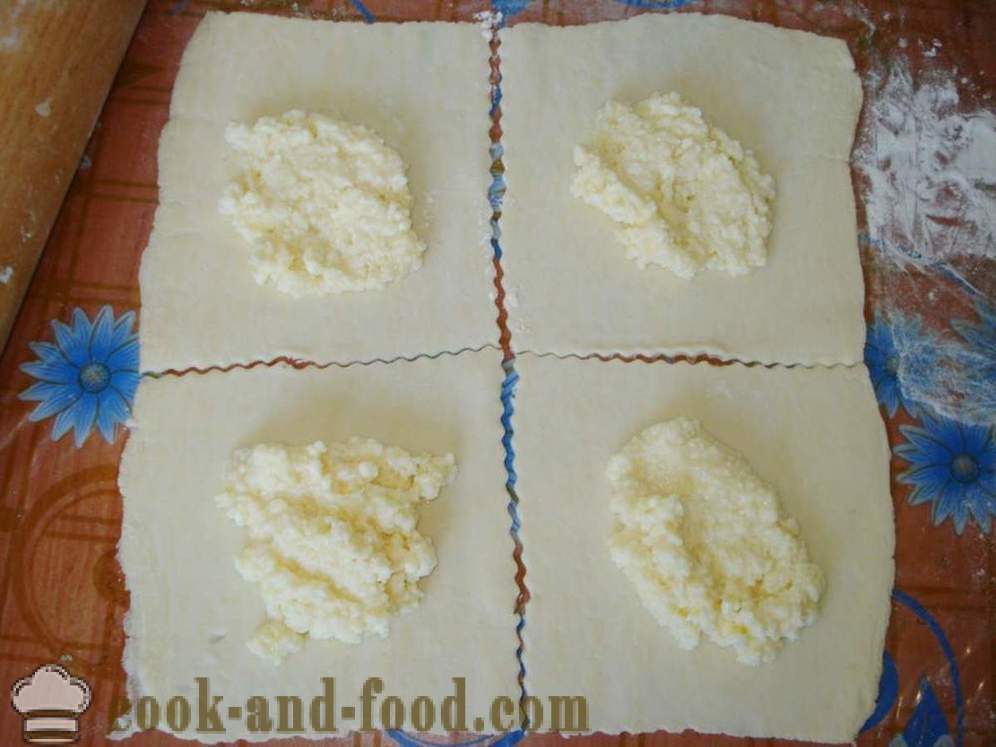 Puffs със сирене бутер тесто - стъпка по стъпка, как да правят бутер тесто със сирене на фурна, рецептата със снимка
