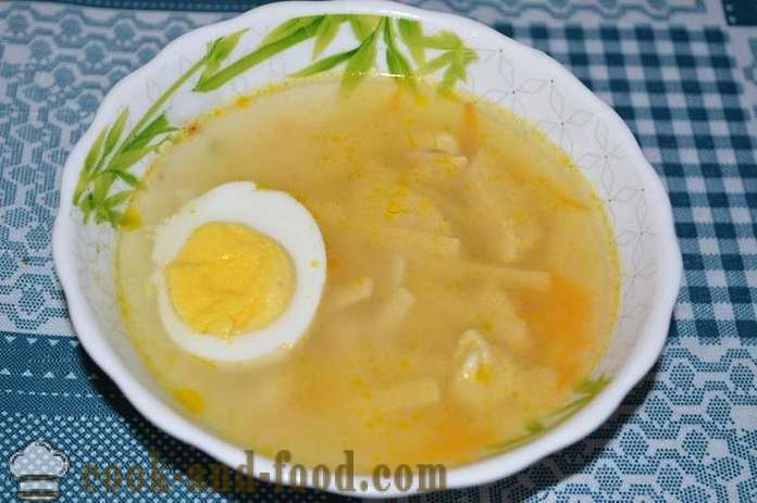 Вкусна пилешка супа с юфка в multivarka - без картофи