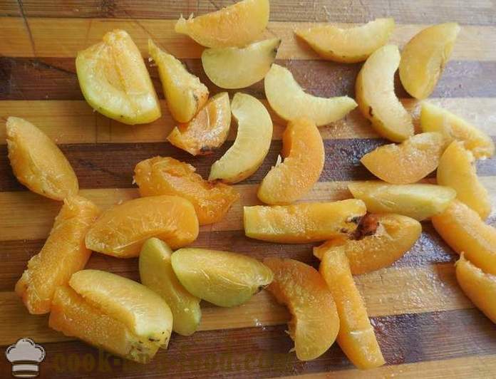 Мармалад касис плодове, черници, кайсии и нишесте - как да се готвя желирани плодове и нишесте, с една стъпка по стъпка рецепти снимки