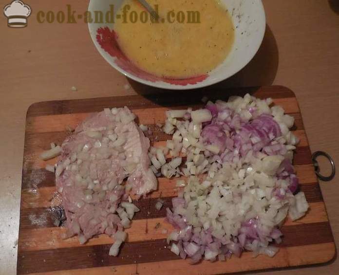 Домашно приготвени свински пържоли с лук в тиган - как да се подготвят вкусни пържоли, стъпка по стъпка рецепти снимки