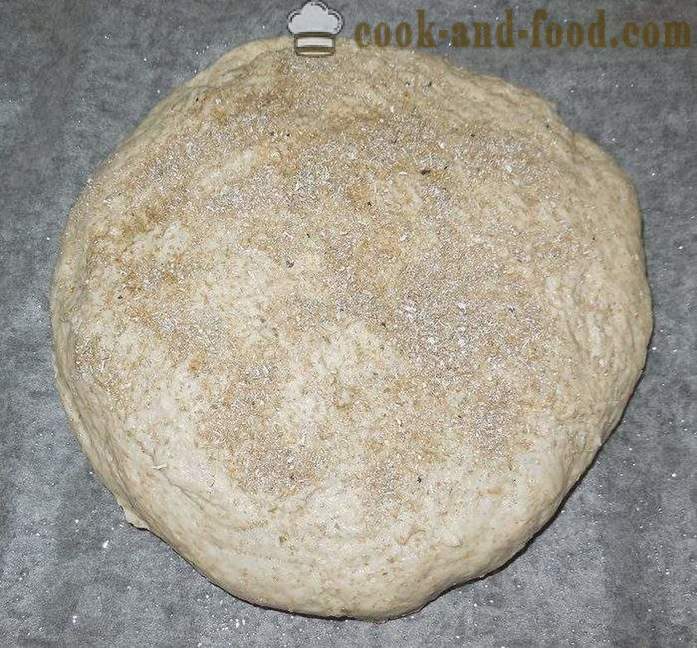 Вкусна и здравословна пшенични трици зърнени култури пълнозърнест - как да се направи домашно приготвен хляб, една проста рецепта и стъпка по стъпка снимка