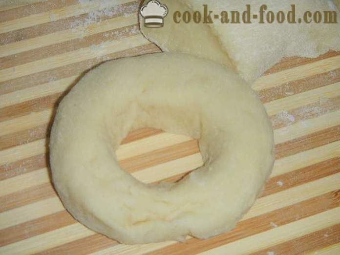 Домашна понички въздух на топено сирене - как да се готвя понички въздух, стъпка по стъпка рецепти снимки
