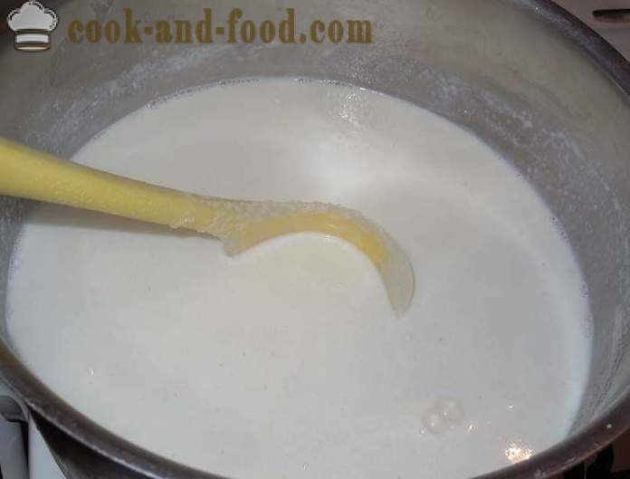 Как да се готви каша с мляко, без бучки - стъпка по стъпка рецепта за грис със снимки