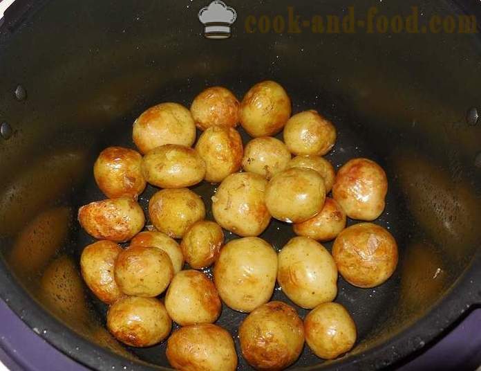 Млади картофи multivarka със заквасена сметана, копър и чесън - стъпка по стъпка рецепта със снимки и вкусни да се готви нови картофи