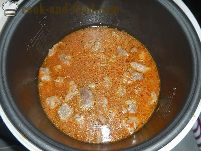 Delicious свинско гулаш в сос multivarka или свинско месо - стъпка по стъпка рецепта със снимки как да се готви свинско гулаш