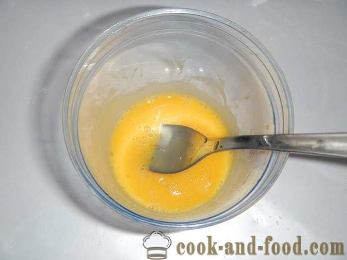 Тесто за сладкиши и рула за суха мая - как да се подготвят тесто с мая в тестото, стъпка по стъпка рецепта със снимки.