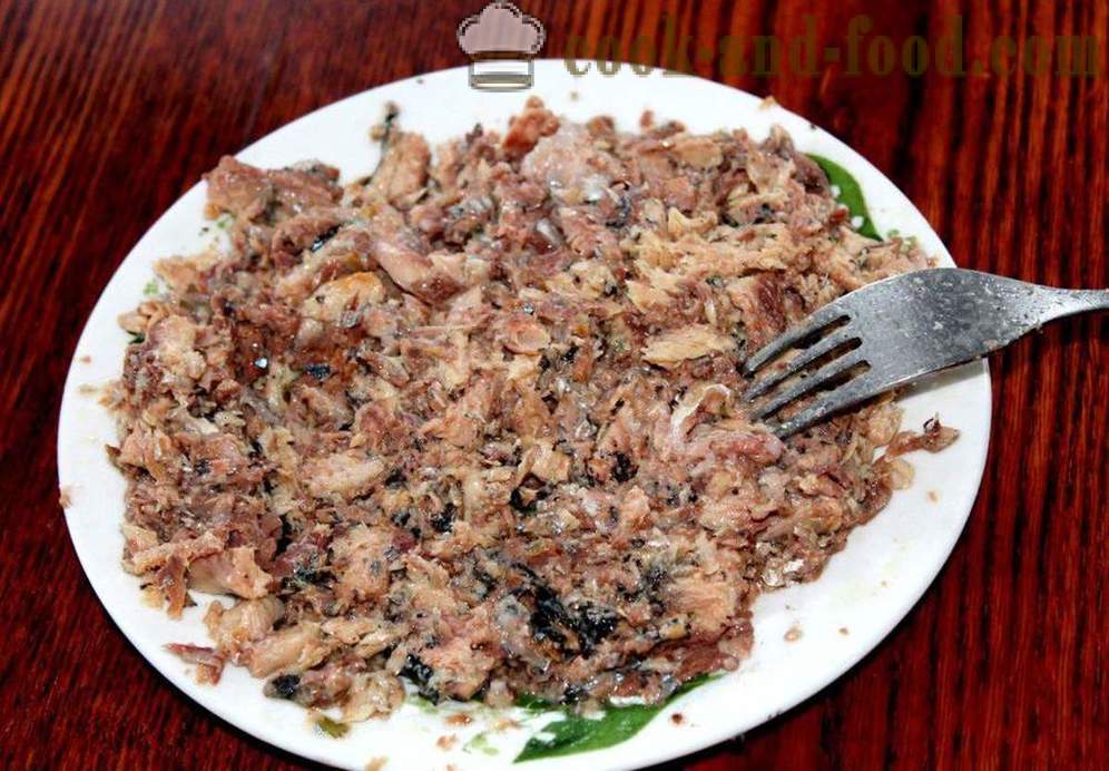 Мимоза Салата с вид риба и картофи - как да се направи мимоза салата с картофи и вид риба, стъпка по стъпка рецепти снимки