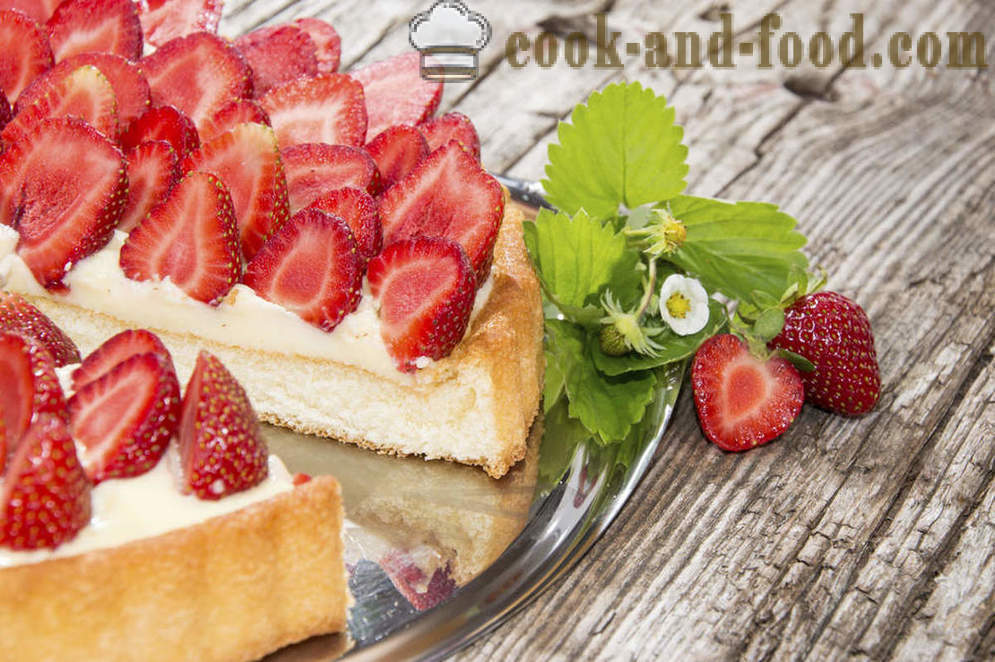 Торта, ефирен сметана и ягоди чай от Ivlev и рожков - видео рецепти у дома